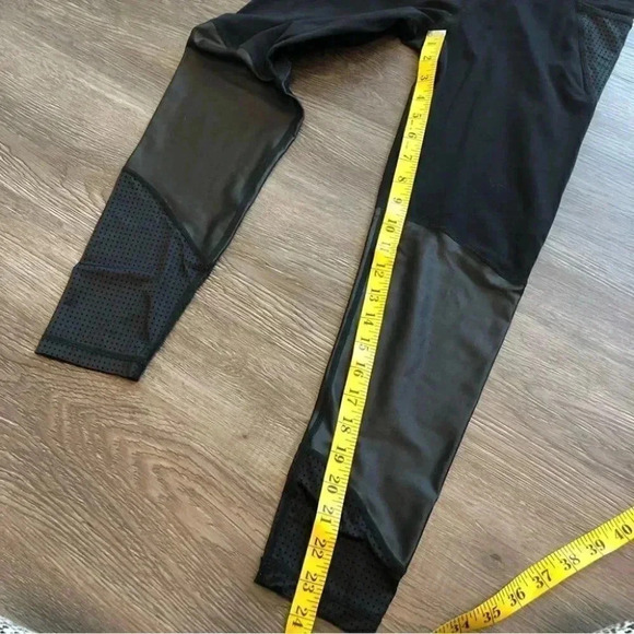 Sweaty Betty Power 7/8 Length Yoga Pants Leggings Panel Black: XS - Picture 7 of 11